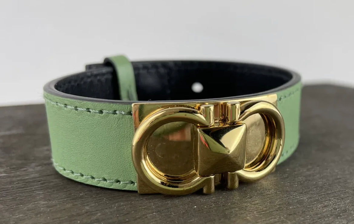 Ferragamo – pennypincherboutique Ferragamo – pennypincherboutique