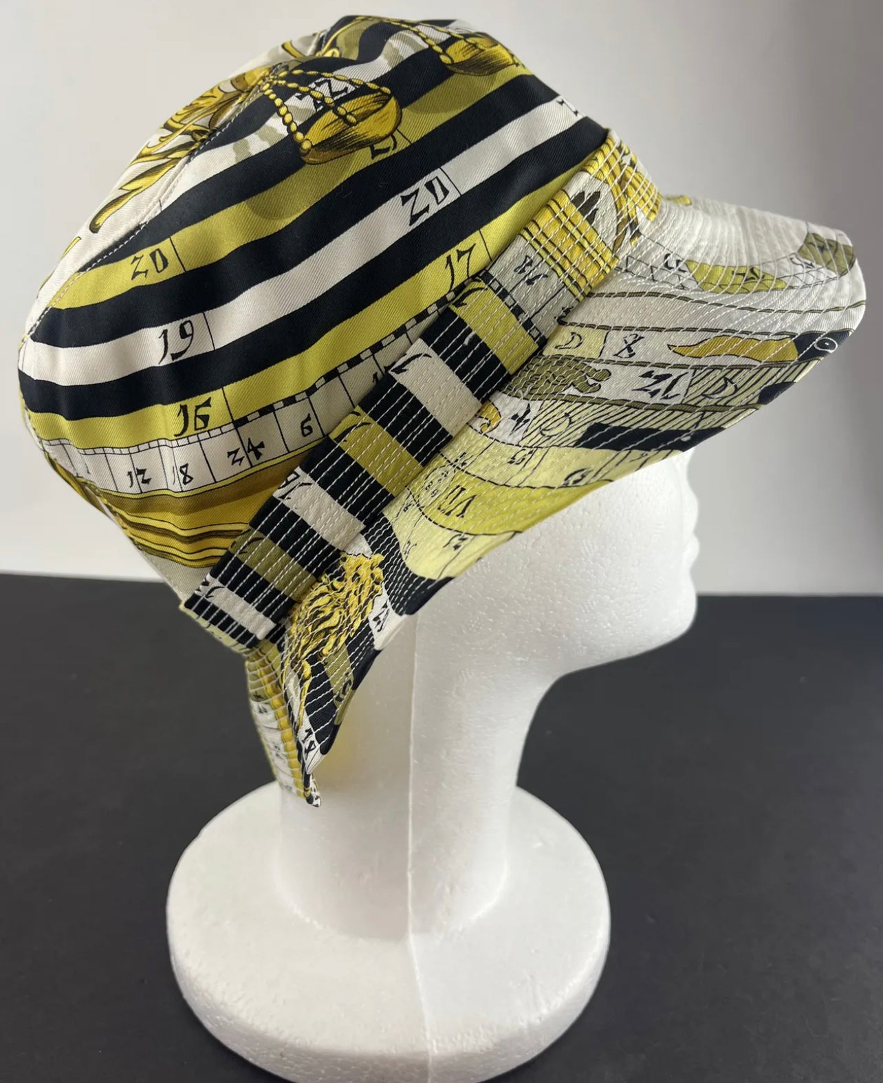 NWOT Hermes Yellow and White Floral Bucket Hat Size 56 Krooked Flowers Bucket Hat – Atlas main image 4