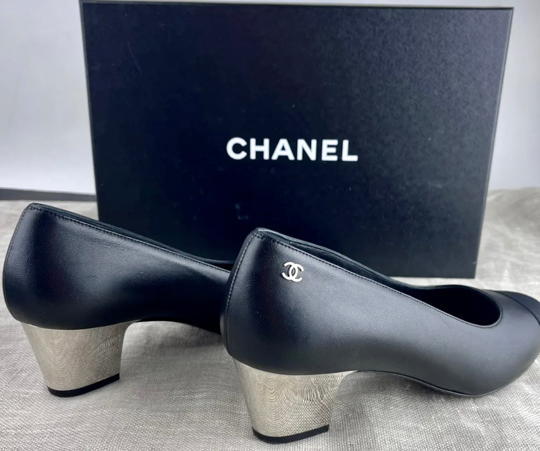 Chanel Pumps – pennypincherboutique