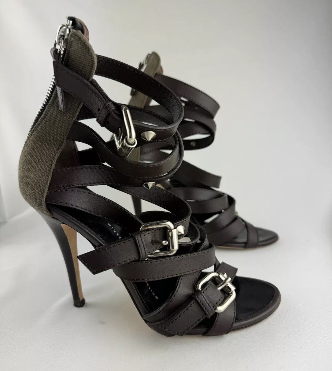 Giuseppe Zanotti Brown Strappy Spike Buckled Gladiator Shoes Sandals S pennypincherboutique