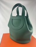 HERMES Taurillon Clemence Swift Vert (green) In-The-Loop 23 Bag W Gold Hardware