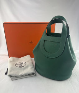 HERMES Taurillon Clemence Swift Vert (green) In-The-Loop 23 Bag W Gold Hardware