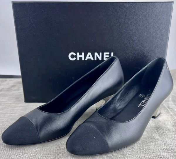 【新品】CHANEL 黒　バレリーナ　36.5 Chanel Black Fabric Ballerina Flats 36.5 - BOPF | Business
